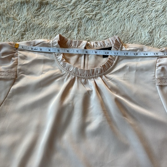 😊NWT J.CREW Tulip-sleeve ruffleneck top blouse Dune Pink Beige Shell size… - Picture 9 of 16